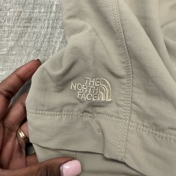 The North Face Men's Beige Cargo Pants Size XL - Picture 7 of 10